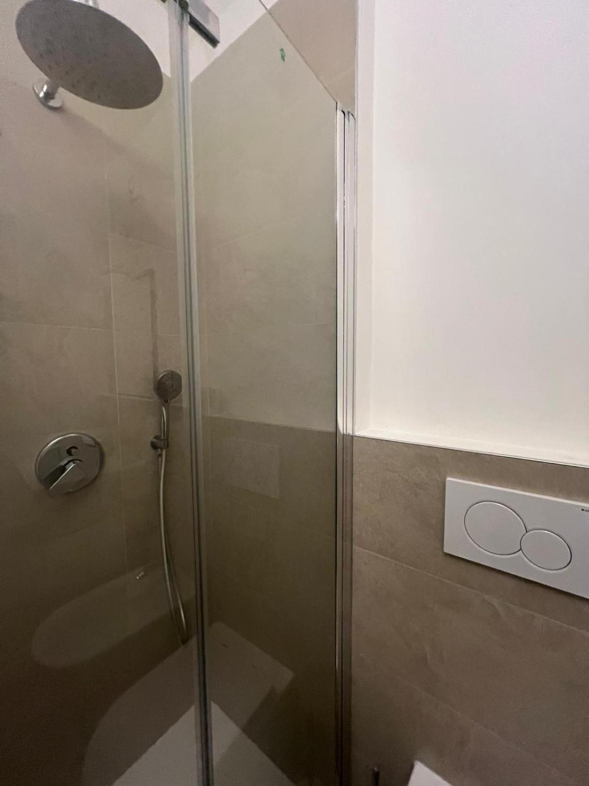 Apartment La Regina Delle Locazioni In Rogoredo Milan